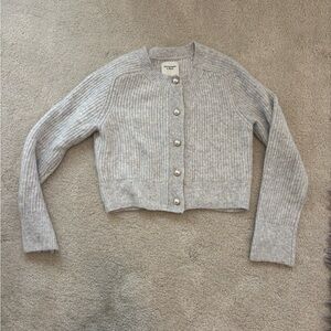 Abercrombie & Fitch Light Gray Women's Cardigan